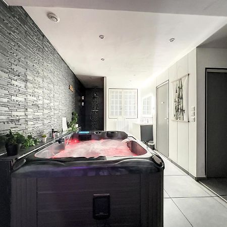 Dream Loft Jacuzzi - Sauna Brest Exteriér fotografie