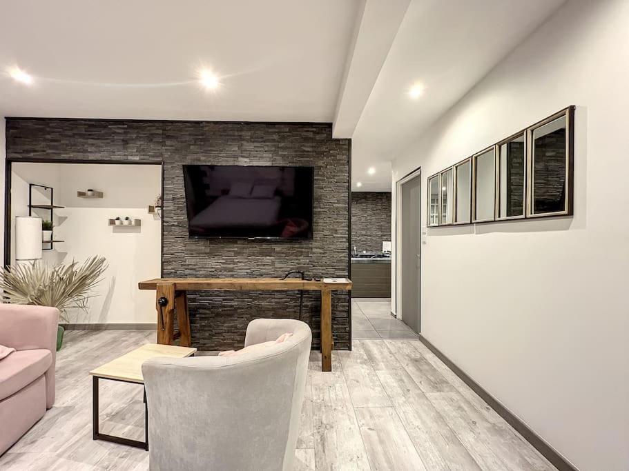 Dream Loft Jacuzzi - Sauna Brest Exteriér fotografie
