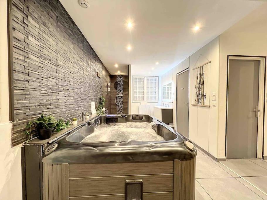 Dream Loft Jacuzzi - Sauna Brest Exteriér fotografie